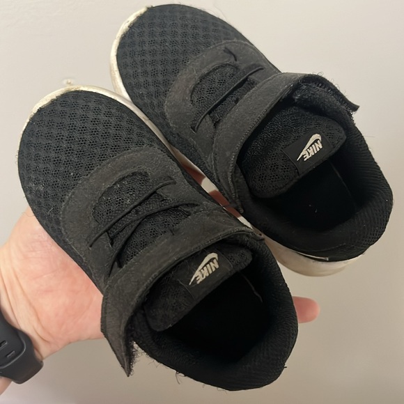 Nike | Tanjun EasyOn Shoe - Picture 3 of 7